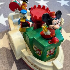 Disney Playmates vintage showboat children’s toy